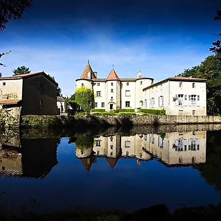 Chateau Des Martinanches 4* Saint-Dier-d'Auvergne