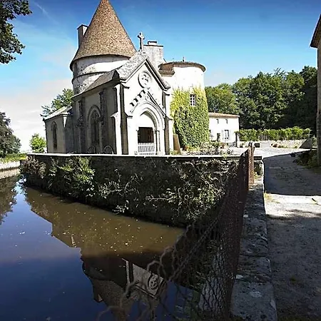 Bed & Breakfast Chateau Des Martinanches Saint-Dier-d'Auvergne