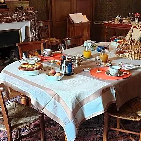 Frühstückspension Chateau Des Martinanches 4*
