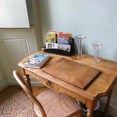 Bed and breakfast Chateau Des Martinanches 4*