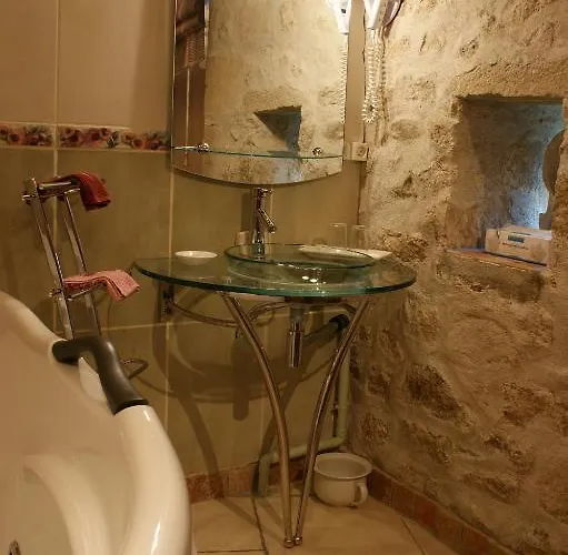 Chateau Des Martinanches Saint-Dier-d'Auvergne